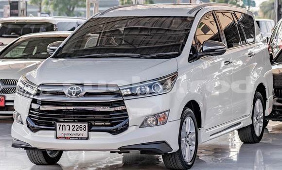 Buy Used Toyota Innova White Car in Bangkok in Bangkok Buy Used Toyota Innova White Car in Bangkok in Bangkok