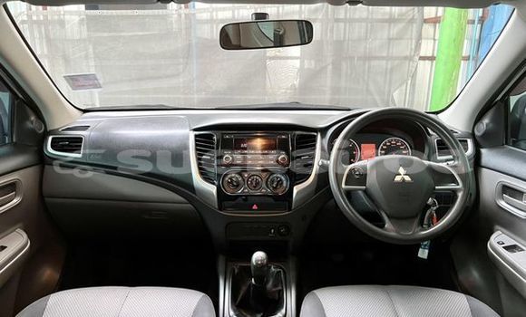 ซื้อ รถมือสอง Mitsubishi Triton ขาว รถยนต์ ใน %{เมือง} ใน กรุงเทพมหานคร ซื้อ รถมือสอง Mitsubishi Triton ขาว รถยนต์ ใน %{เมือง} ใน กรุงเทพมหานคร