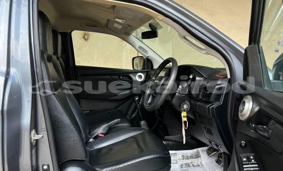 ซื้อ รถมือสอง Isuzu D-Max สีดำ รถยนต์ ใน %{เมือง} ใน กรุงเทพมหานคร ซื้อ รถมือสอง Isuzu D-Max สีดำ รถยนต์ ใน %{เมือง} ใน กรุงเทพมหานคร