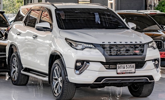 ซื้อ รถมือสอง Toyota Fortuner ขาว รถยนต์ ใน %{เมือง} ใน กรุงเทพมหานคร ซื้อ รถมือสอง Toyota Fortuner ขาว รถยนต์ ใน %{เมือง} ใน กรุงเทพมหานคร