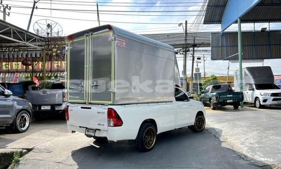 ซื้อ รถมือสอง Toyota Hiluxe Revo ขาว รถยนต์ ใน %{เมือง} ใน กรุงเทพมหานคร ซื้อ รถมือสอง Toyota Hiluxe Revo ขาว รถยนต์ ใน %{เมือง} ใน กรุงเทพมหานคร