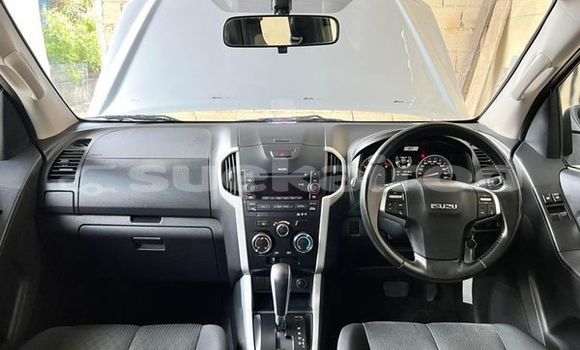 ซื้อ รถมือสอง Isuzu D-Max เงิน รถยนต์ ใน %{เมือง} ใน กรุงเทพมหานคร ซื้อ รถมือสอง Isuzu D-Max เงิน รถยนต์ ใน %{เมือง} ใน กรุงเทพมหานคร