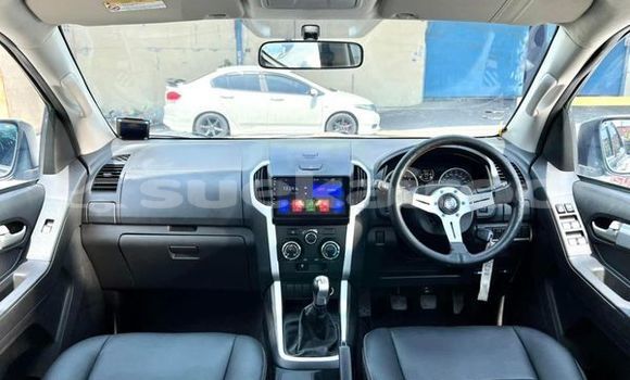 ซื้อ รถมือสอง Isuzu D-Max ขาว รถยนต์ ใน %{เมือง} ใน กรุงเทพมหานคร ซื้อ รถมือสอง Isuzu D-Max ขาว รถยนต์ ใน %{เมือง} ใน กรุงเทพมหานคร