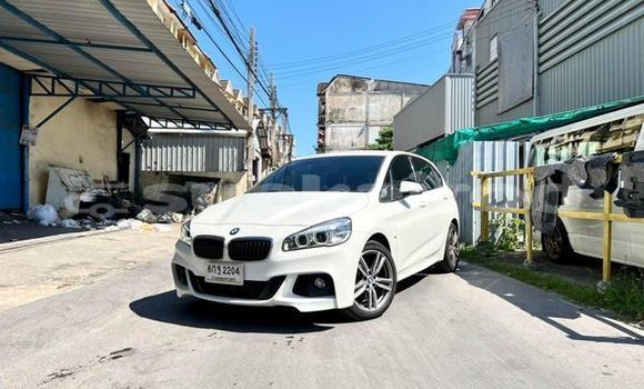 ซื้อ รถมือสอง BMW 2-Series ขาว รถยนต์ ใน %{เมือง} ใน กรุงเทพมหานคร