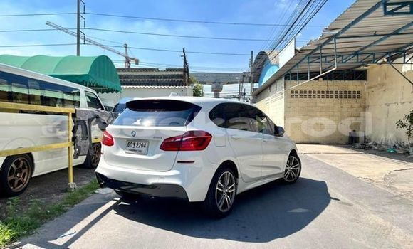 ซื้อ รถมือสอง BMW 2-Series ขาว รถยนต์ ใน %{เมือง} ใน กรุงเทพมหานคร ซื้อ รถมือสอง BMW 2-Series ขาว รถยนต์ ใน %{เมือง} ใน กรุงเทพมหานคร