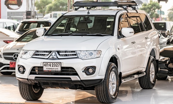 ซื้อ รถมือสอง Mitsubishi Pajero Sport ขาว รถยนต์ ใน %{เมือง} ใน กรุงเทพมหานคร ซื้อ รถมือสอง Mitsubishi Pajero Sport ขาว รถยนต์ ใน %{เมือง} ใน กรุงเทพมหานคร