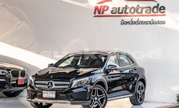 Buy Used Mercedes-Benz GLA-klasse Black Car in Bangkok in Bangkok