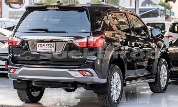 Buy Used Isuzu MU-X Black Car in Bangkok in Bangkok Buy Used Isuzu MU-X Black Car in Bangkok in Bangkok