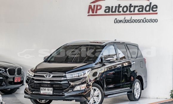 Buy Used Toyota Innova Black Car in Bangkok in Bangkok