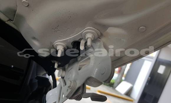 Buy Used Mercedes-Benz C-Classe White Car in Songkhla in Songkhla Buy Used Mercedes-Benz C-Classe White Car in Songkhla in Songkhla