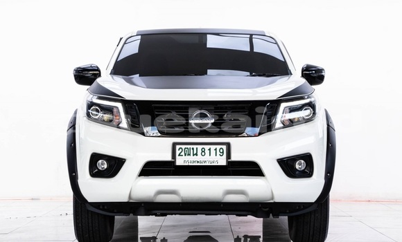 Buy Used Nissan NP 300 White Car in Bangkok in Bangkok Buy Used Nissan NP 300 White Car in Bangkok in Bangkok