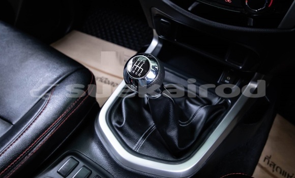 Buy Used Nissan NP 300 White Car in Bangkok in Bangkok Buy Used Nissan NP 300 White Car in Bangkok in Bangkok