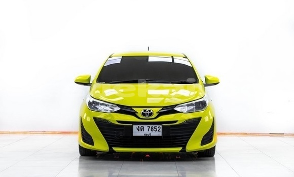 Buy Used Toyota Yaris Green Car in Bangkok in Bangkok Buy Used Toyota Yaris Green Car in Bangkok in Bangkok