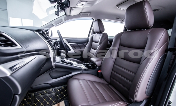 Buy Used Mitsubishi Pajero Sport White Car in Bangkok in Bangkok Buy Used Mitsubishi Pajero Sport White Car in Bangkok in Bangkok