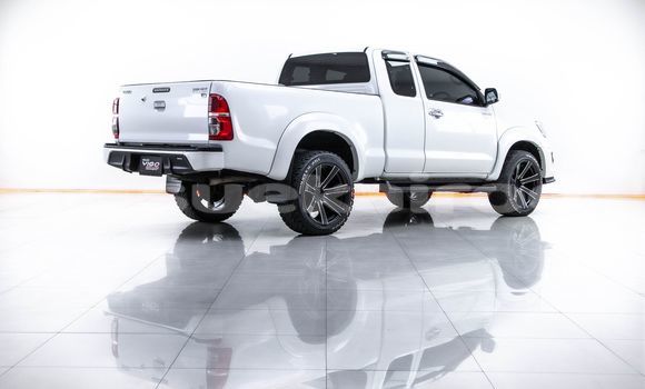 ซื้อ รถมือสอง Toyota Hiluxe VIGO ขาว รถยนต์ ใน %{เมือง} ใน กรุงเทพมหานคร ซื้อ รถมือสอง Toyota Hiluxe VIGO ขาว รถยนต์ ใน %{เมือง} ใน กรุงเทพมหานคร