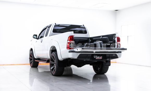 ซื้อ รถมือสอง Toyota Hiluxe VIGO ขาว รถยนต์ ใน %{เมือง} ใน กรุงเทพมหานคร ซื้อ รถมือสอง Toyota Hiluxe VIGO ขาว รถยนต์ ใน %{เมือง} ใน กรุงเทพมหานคร