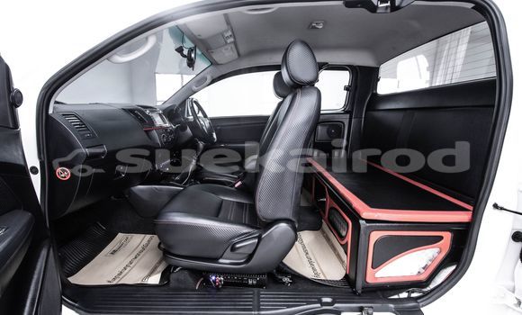 ซื้อ รถมือสอง Toyota Hiluxe VIGO ขาว รถยนต์ ใน %{เมือง} ใน กรุงเทพมหานคร ซื้อ รถมือสอง Toyota Hiluxe VIGO ขาว รถยนต์ ใน %{เมือง} ใน กรุงเทพมหานคร