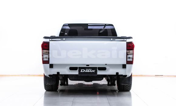 Buy Used Isuzu D-Max White Car in Bangkok in Bangkok Buy Used Isuzu D-Max White Car in Bangkok in Bangkok