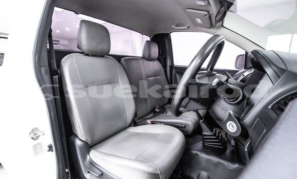 Buy Used Isuzu D-Max White Car in Bangkok in Bangkok Buy Used Isuzu D-Max White Car in Bangkok in Bangkok