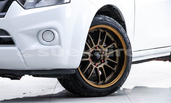 Buy Used Isuzu D-Max White Car in Bangkok in Bangkok Buy Used Isuzu D-Max White Car in Bangkok in Bangkok