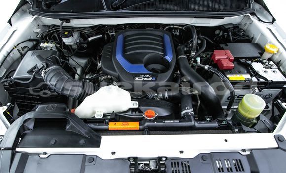 Buy Used Isuzu D-Max White Car in Bangkok in Bangkok Buy Used Isuzu D-Max White Car in Bangkok in Bangkok