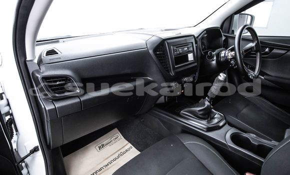 Buy Used Isuzu D-Max White Car in Bangkok in Bangkok Buy Used Isuzu D-Max White Car in Bangkok in Bangkok