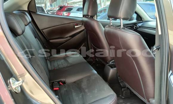 ซื้อ รถมือสอง Mazda 2 สีน้ำตาล รถยนต์ ใน %{เมือง} ใน กรุงเทพมหานคร ซื้อ รถมือสอง Mazda 2 สีน้ำตาล รถยนต์ ใน %{เมือง} ใน กรุงเทพมหานคร