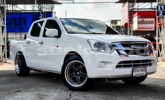 ซื้อ รถมือสอง Isuzu D–MAX ขาว รถยนต์ ใน %{เมือง} ใน กรุงเทพมหานคร ซื้อ รถมือสอง Isuzu D–MAX ขาว รถยนต์ ใน %{เมือง} ใน กรุงเทพมหานคร