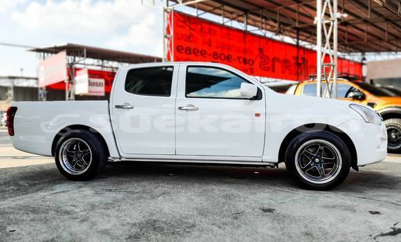 ซื้อ รถมือสอง Isuzu D–MAX ขาว รถยนต์ ใน %{เมือง} ใน กรุงเทพมหานคร ซื้อ รถมือสอง Isuzu D–MAX ขาว รถยนต์ ใน %{เมือง} ใน กรุงเทพมหานคร