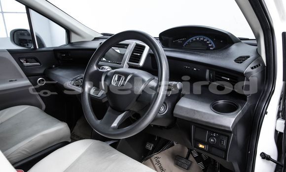Buy Used Honda Freed White Car in Bangkok in Bangkok Buy Used Honda Freed White Car in Bangkok in Bangkok