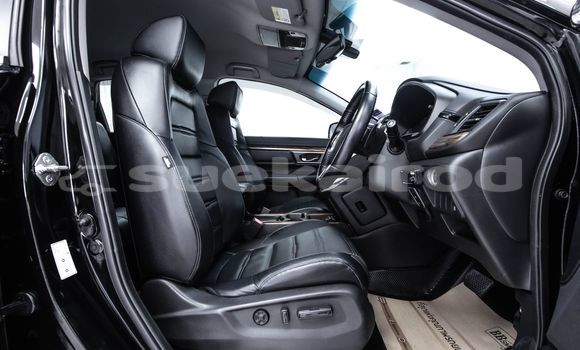 Buy Used Honda CR-V Black Car in Bangkok in Bangkok Buy Used Honda CR-V Black Car in Bangkok in Bangkok