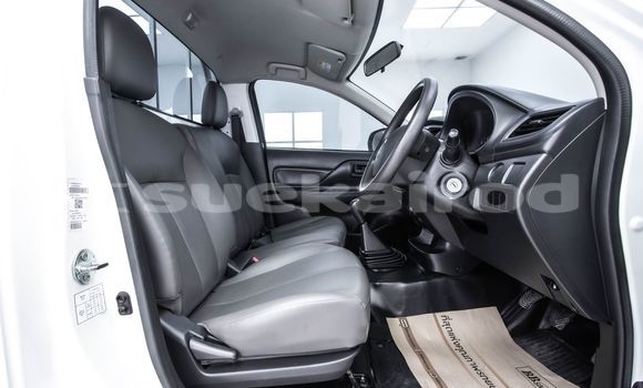 Buy Used Mitsubishi Triton White Car in Bangkok in Bangkok Buy Used Mitsubishi Triton White Car in Bangkok in Bangkok