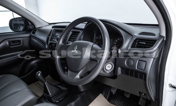 Buy Used Mitsubishi Triton White Car in Bangkok in Bangkok Buy Used Mitsubishi Triton White Car in Bangkok in Bangkok