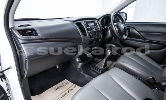 Buy Used Mitsubishi Triton White Car in Bangkok in Bangkok Buy Used Mitsubishi Triton White Car in Bangkok in Bangkok