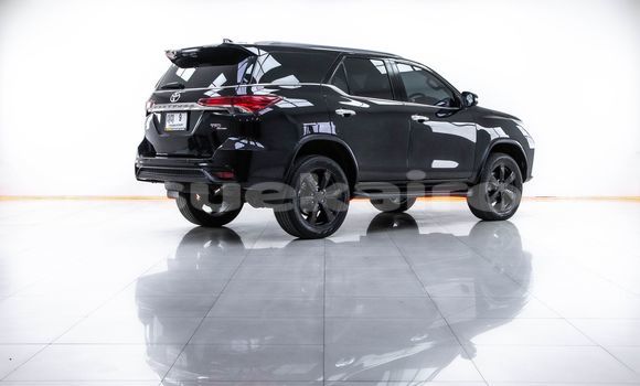 ซื้อ รถมือสอง Toyota Fortuner สีดำ รถยนต์ ใน %{เมือง} ใน กรุงเทพมหานคร ซื้อ รถมือสอง Toyota Fortuner สีดำ รถยนต์ ใน %{เมือง} ใน กรุงเทพมหานคร