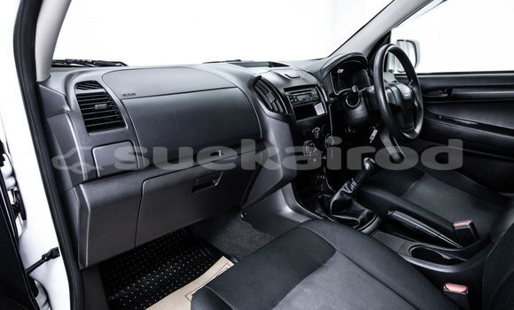 Buy Used Isuzu D-Max White Car in Bangkok in Bangkok Buy Used Isuzu D-Max White Car in Bangkok in Bangkok