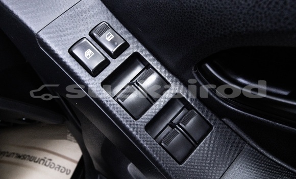 Buy Used Isuzu D-Max White Car in Bangkok in Bangkok Buy Used Isuzu D-Max White Car in Bangkok in Bangkok