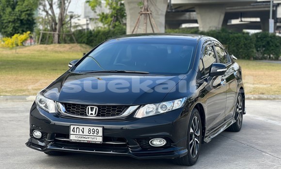 ซื้อ รถมือสอง Honda Civic สีดำ รถยนต์ ใน %{เมือง} ใน กรุงเทพมหานคร