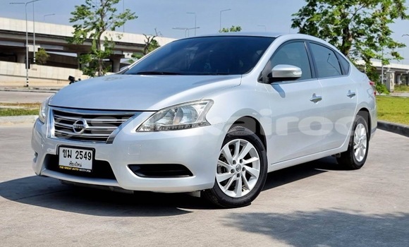 ซื้อ รถมือสอง Nissan SYLPHY เงิน รถยนต์ ใน %{เมือง} ใน กรุงเทพมหานคร