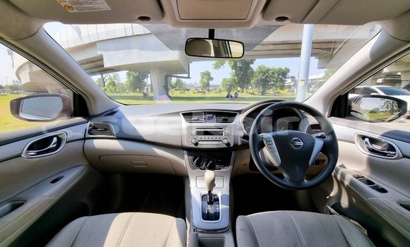 ซื้อ รถมือสอง Nissan SYLPHY เงิน รถยนต์ ใน %{เมือง} ใน กรุงเทพมหานคร ซื้อ รถมือสอง Nissan SYLPHY เงิน รถยนต์ ใน %{เมือง} ใน กรุงเทพมหานคร