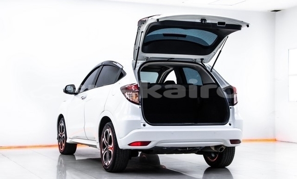 ซื้อ รถมือสอง Honda HR–V ขาว รถยนต์ ใน %{เมือง} ใน กรุงเทพมหานคร ซื้อ รถมือสอง Honda HR–V ขาว รถยนต์ ใน %{เมือง} ใน กรุงเทพมหานคร