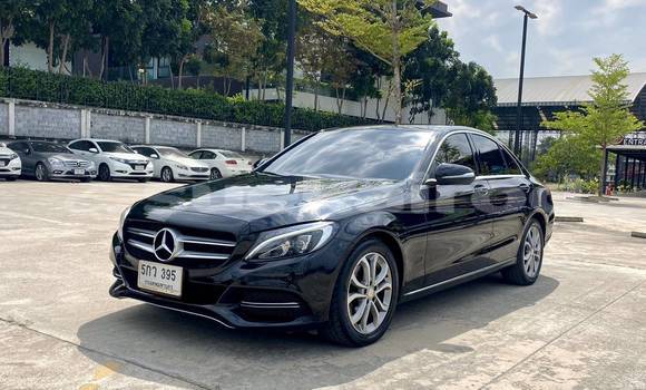 ซื้อ รถมือสอง Mercedes-Benz C-klasse สีดำ รถยนต์ ใน %{เมือง} ใน กรุงเทพมหานคร