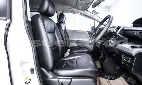 Buy Used Honda Freed White Car in Bangkok in Bangkok Buy Used Honda Freed White Car in Bangkok in Bangkok