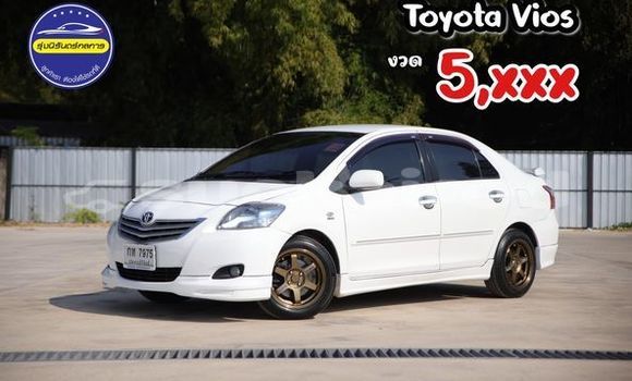 ซื้อ รถมือสอง Toyota Vios ขาว รถยนต์ ใน %{เมือง} ใน กรุงเทพมหานคร
