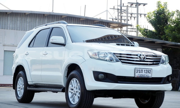 Buy Used Toyota Fortuner White Car in Bangkok in Bangkok Buy Used Toyota Fortuner White Car in Bangkok in Bangkok
