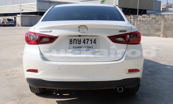 ซื้อ รถมือสอง Mazda Mazda 2 ขาว รถยนต์ ใน %{เมือง} ใน กรุงเทพมหานคร ซื้อ รถมือสอง Mazda Mazda 2 ขาว รถยนต์ ใน %{เมือง} ใน กรุงเทพมหานคร