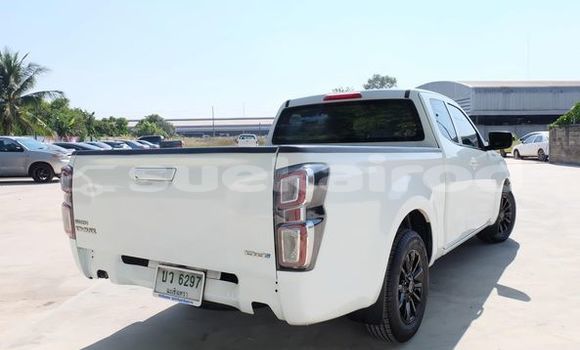 ซื้อ รถมือสอง Isuzu D-Max ขาว รถยนต์ ใน %{เมือง} ใน กรุงเทพมหานคร ซื้อ รถมือสอง Isuzu D-Max ขาว รถยนต์ ใน %{เมือง} ใน กรุงเทพมหานคร