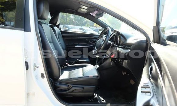 ซื้อ รถมือสอง Toyota Yaris ขาว รถยนต์ ใน %{เมือง} ใน กรุงเทพมหานคร ซื้อ รถมือสอง Toyota Yaris ขาว รถยนต์ ใน %{เมือง} ใน กรุงเทพมหานคร