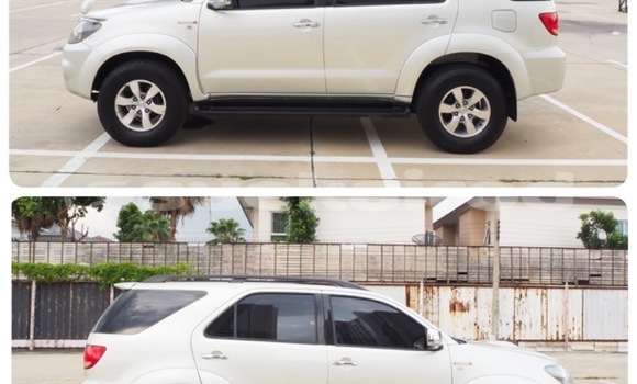 Buy Used Toyota Fortuner Silver Car in Bangkok in Bangkok Buy Used Toyota Fortuner Silver Car in Bangkok in Bangkok