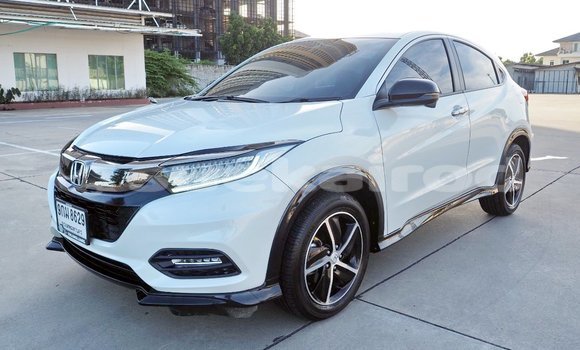 ซื้อ รถมือสอง Honda HR-V ขาว รถยนต์ ใน %{เมือง} ใน กรุงเทพมหานคร ซื้อ รถมือสอง Honda HR-V ขาว รถยนต์ ใน %{เมือง} ใน กรุงเทพมหานคร